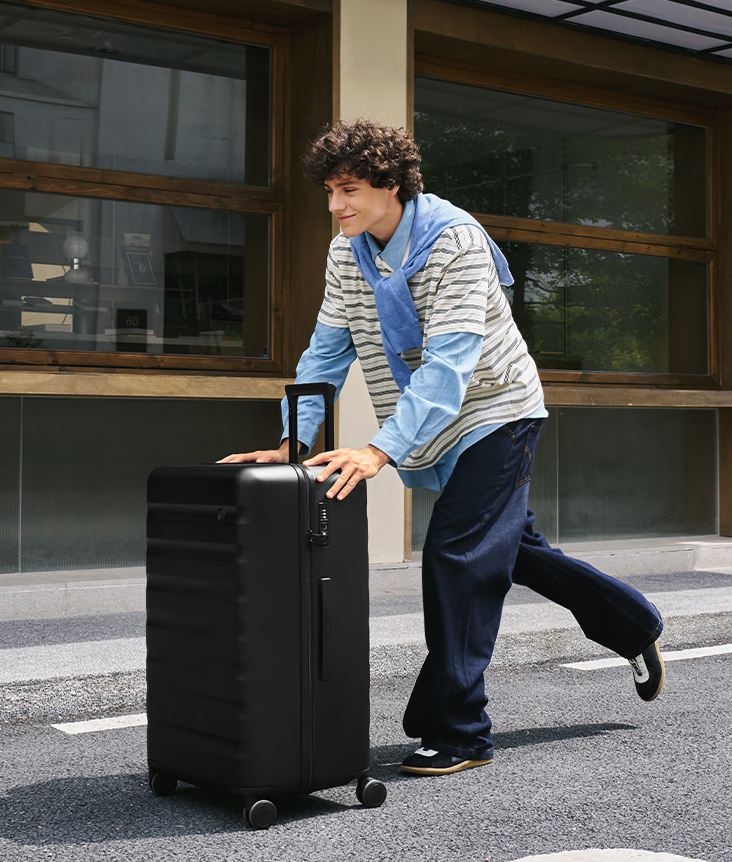 NinetyGo Rhine 2.0 Suitcase 26” (L) NinetyGo Rhine 2.0 Suitcase 26” (L)